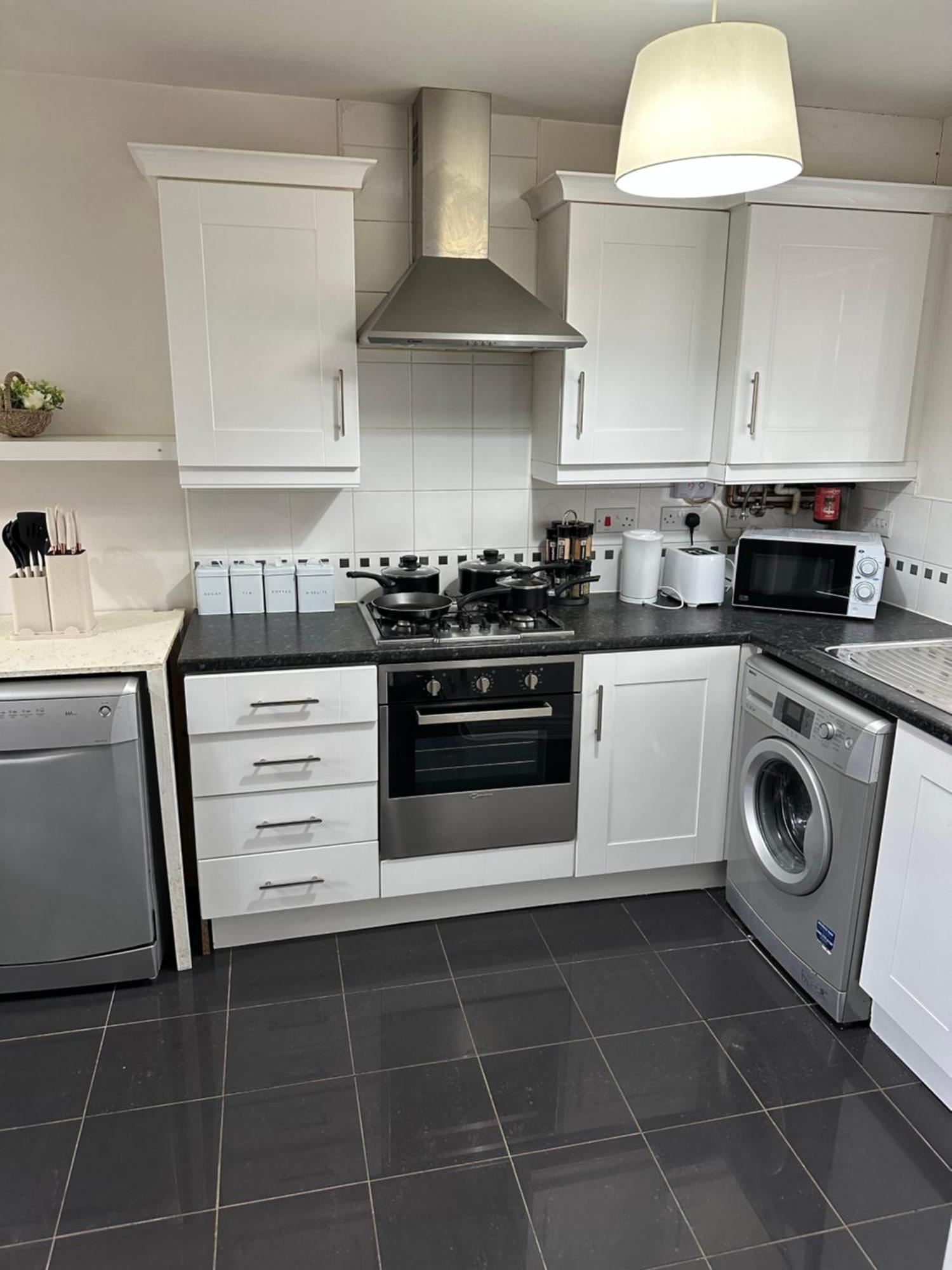 City Airport Apartment Wythenshawe Exterior photo